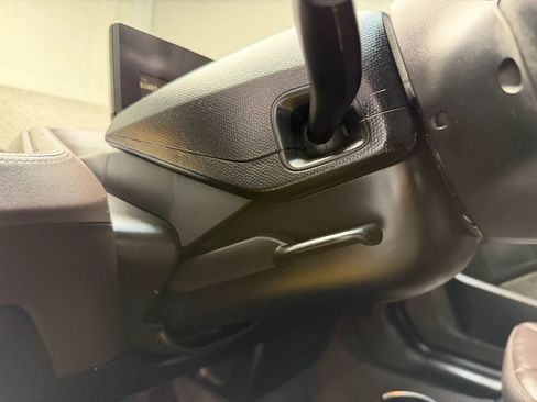 Used 2015 BMW i3 w/ Range Extender image 24