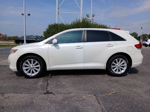 Used 2009 Toyota Venza image 4