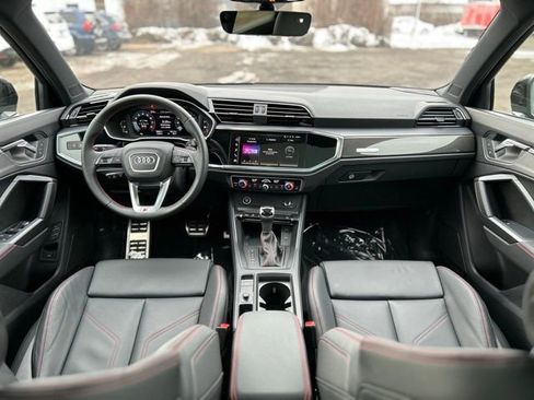 Used 2025 Audi Q3 2.0T Premium Plus image 19