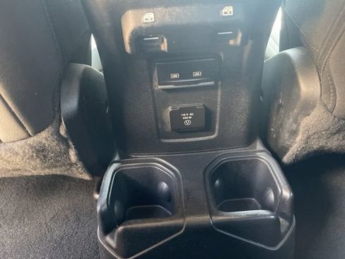 Used 2022 Jeep Gladiator Sport AWD/4WD image 30