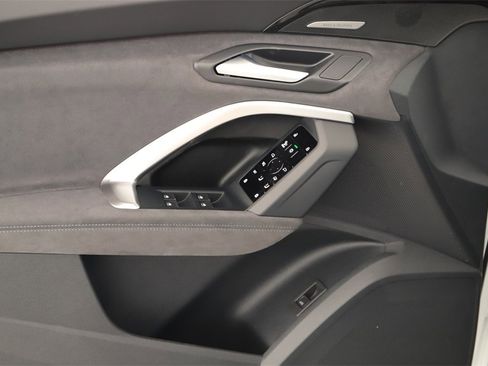 New 2025 Audi SQ5 Premium Plus image 22