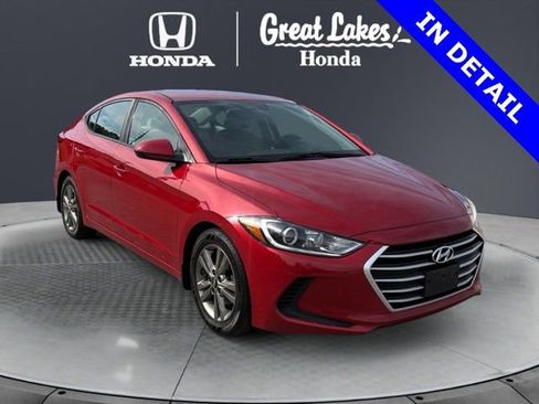 Used 2018 Hyundai Elantra SEL FWD image 1
