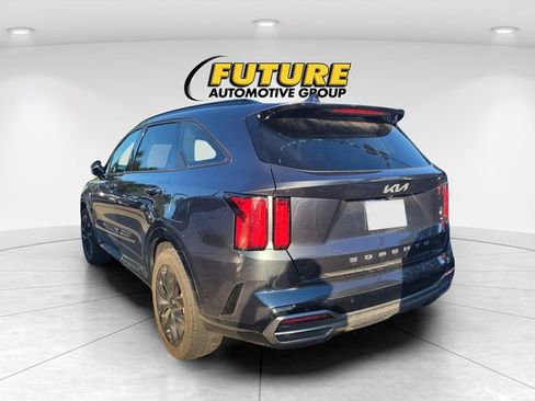 Used 2022 Kia Sorento SX FWD image 4