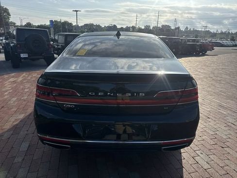 Used 2021 Genesis G90 5.0 Ultimate RWD image 13