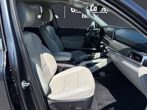 Used 2022 Kia Telluride SX w/ SX Prestige Package AWD/4WD image 16