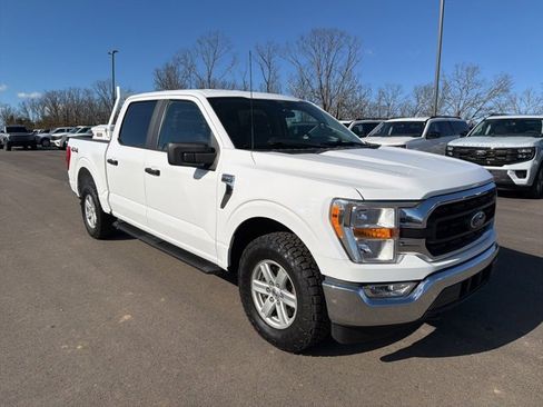 Used 2021 Ford F150 XLT w/ Trailer Tow Package image 4