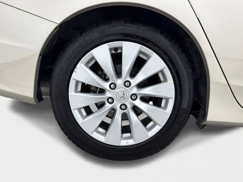 Used 2014 Honda Accord EX-L image 46