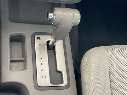 Used 2019 Nissan Frontier SV AWD/4WD image 19