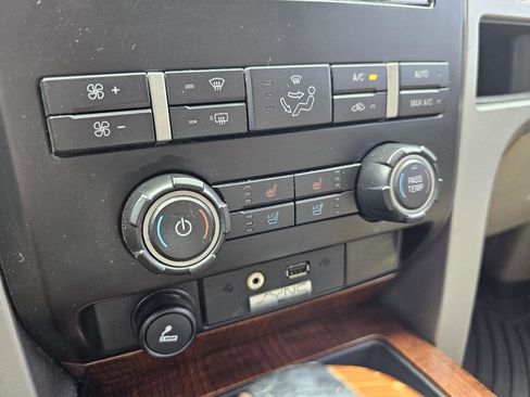 Used 2010 Ford F150 Lariat AWD/4WD image 56