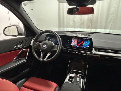 Used 2025 BMW X1 xDrive28i w/ Technology Package AWD/4WD image 10