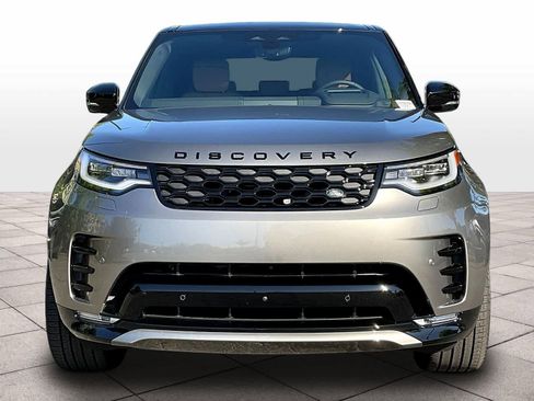 New 2025 Land Rover Discovery Dynamic SE image 5