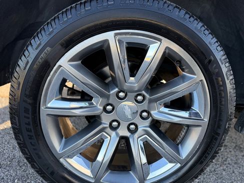 Used 2016 Chevrolet Tahoe LTZ RWD image 31