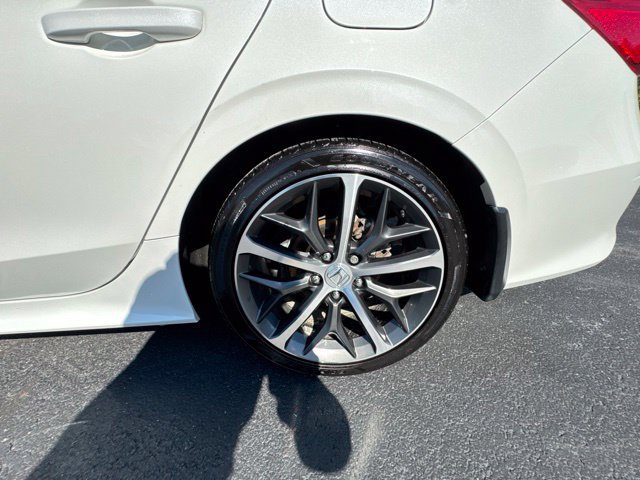 Used 2024 Honda Civic Touring image 30