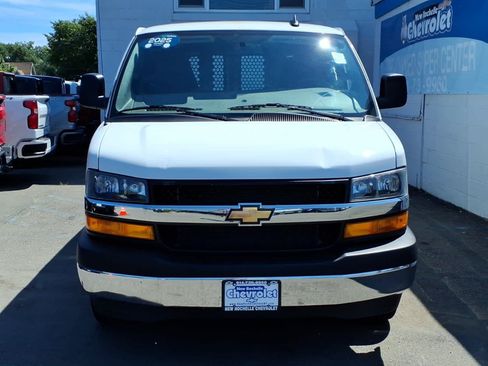 Used 2025 Chevrolet Express 2500 w/ Driver Convenience Package RWD image 2
