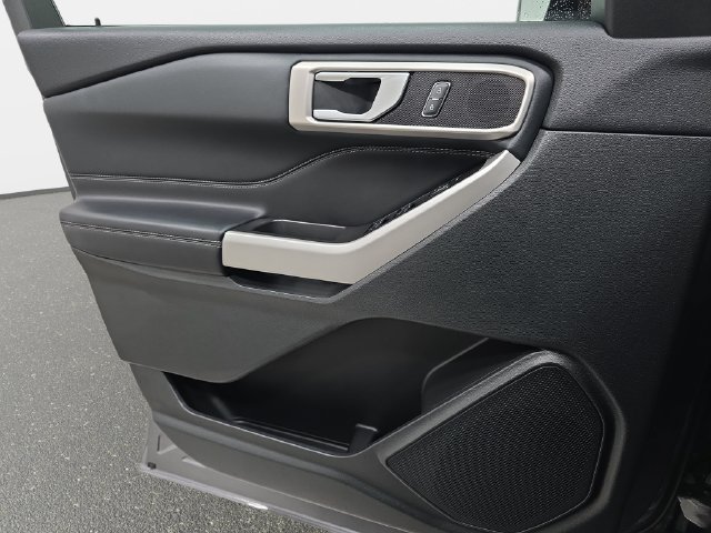 Certified 2023 Ford Explorer XLT AWD/4WD image 25