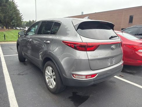Used 2017 Kia Sportage LX AWD/4WD image 2