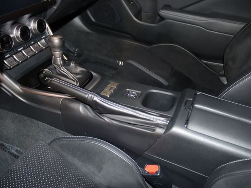 Used 2022 Toyota GR86 Premium RWD image 35