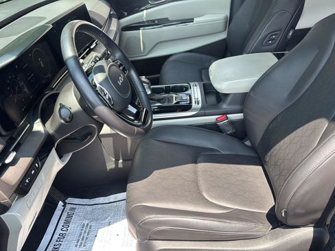 Used 2024 Kia Carnival SX FWD image 22