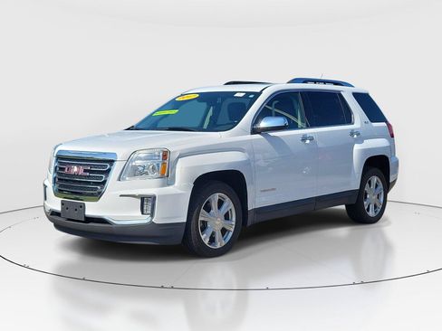 Used 2017 GMC Terrain SLT w/ Open Road Package FWD image 2