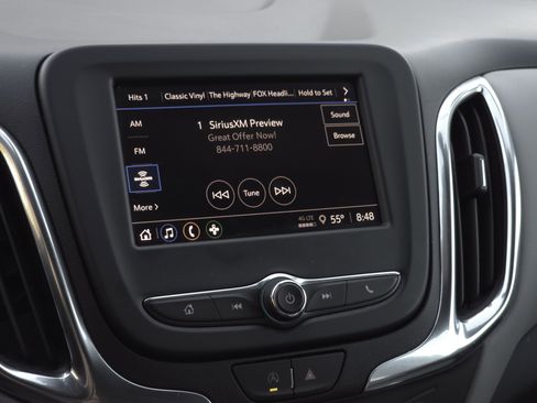 Used 2022 Chevrolet Equinox LT image 17