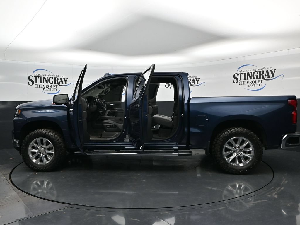 Used 2022 Chevrolet Silverado 1500 LTZ w/ LTZ Premium Package AWD/4WD image 37