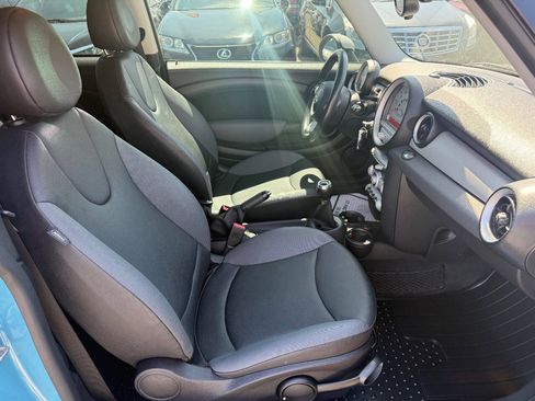 Used 2010 MINI Cooper Hardtop FWD image 15