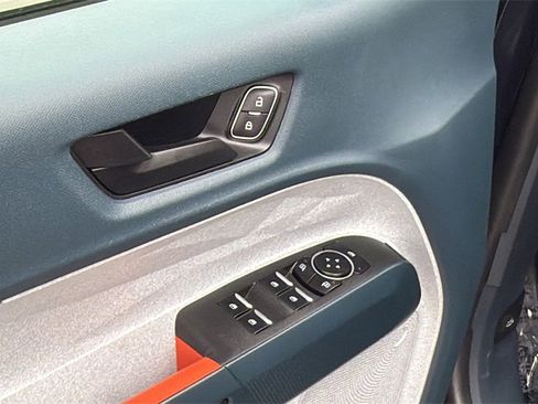 Used 2022 Ford Maverick XLT w/ Equipment Group 300A Standard image 13