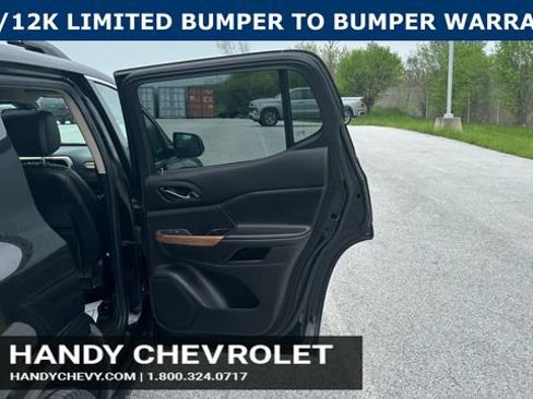 Certified 2019 GMC Acadia Denali w/ Technology Package AWD/4WD image 28