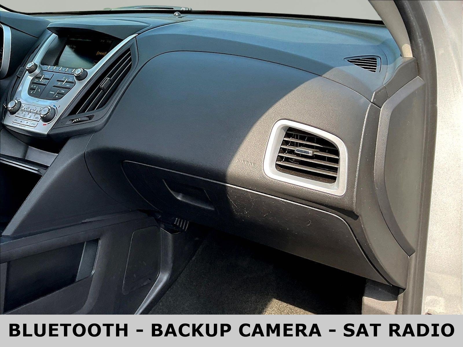 Used 2017 Chevrolet Equinox LS FWD image 27
