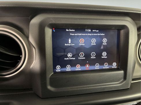 Used 2022 Jeep Wrangler Unlimited Sport AWD/4WD image 32