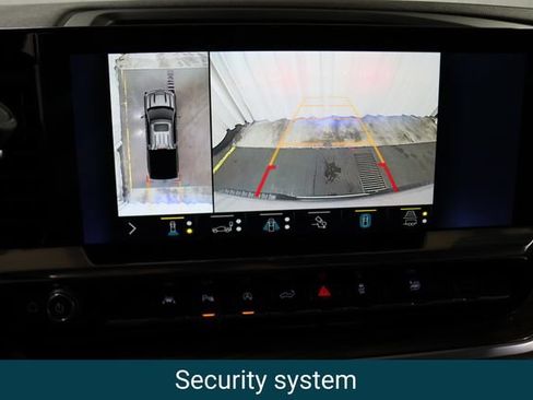 Certified 2022 Chevrolet Silverado 1500 LT w/ Safety Package AWD/4WD image 20
