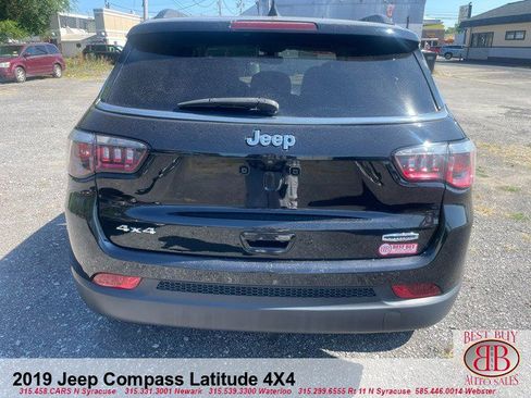 Used 2019 Jeep Compass Latitude image 4