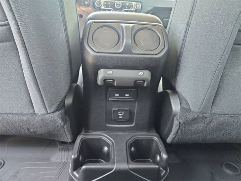 New 2025 Jeep Gladiator Sport image 27