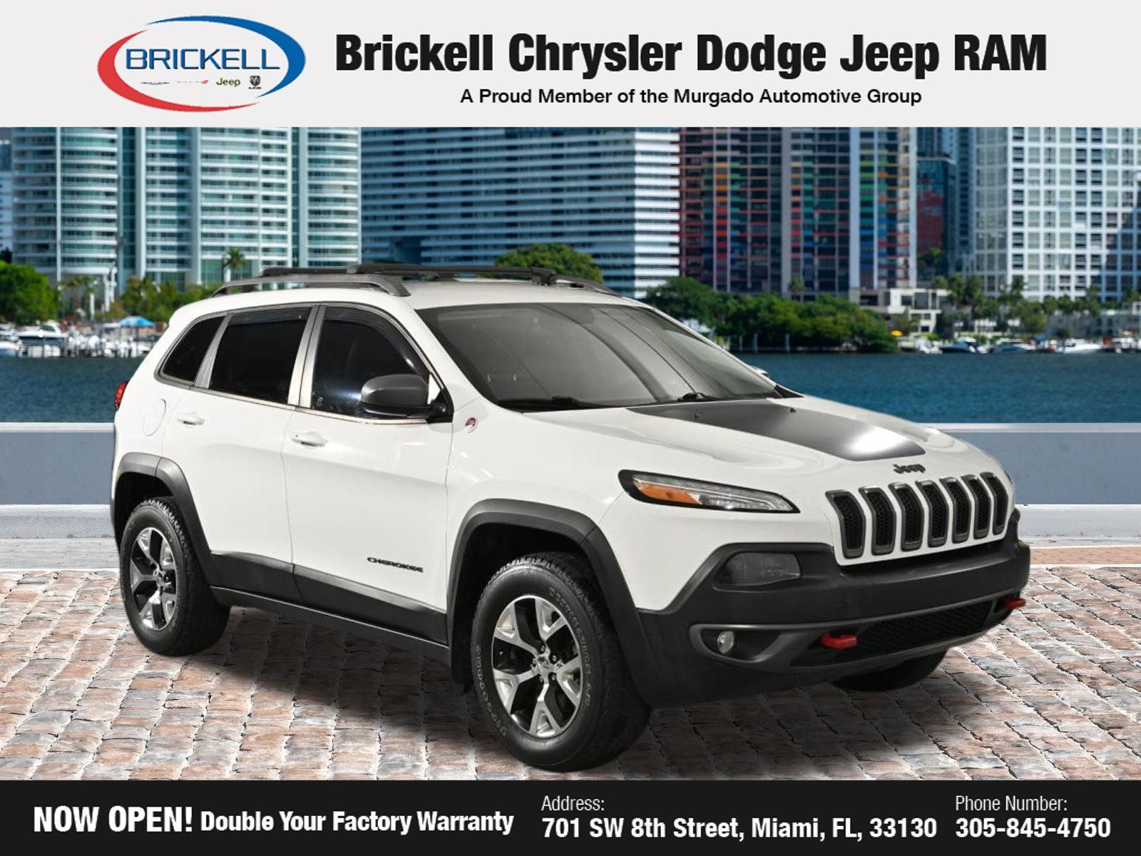 Used 2015 Jeep Cherokee Trailhawk w/ Comfort/Convenience Group AWD/4WD image 8