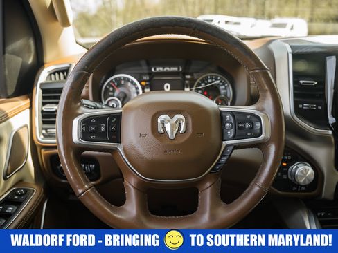 Used 2019 RAM 1500 Laramie image 37
