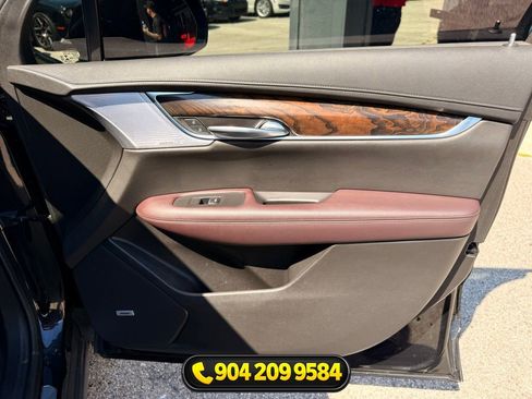 Used 2020 Cadillac XT6 Premium Luxury FWD image 34