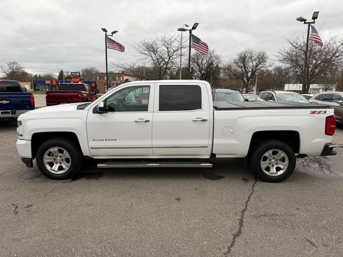 Used 2017 Chevrolet Silverado 1500 LTZ Z71 image 2