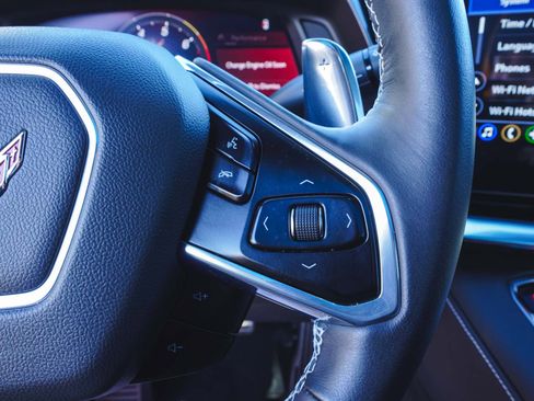 Used 2021 Chevrolet Corvette Stingray Coupe w/ Engine Appearance Package image 18