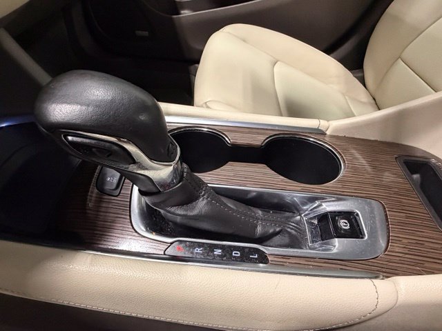Used 2024 Chevrolet Malibu LT FWD image 22