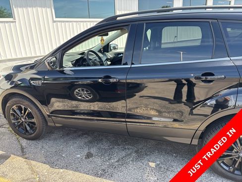 Used 2018 Ford Escape SE AWD/4WD image 6