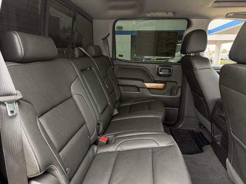 Used 2018 Chevrolet Silverado 1500 LTZ w/ Texas Edition AWD/4WD image 23