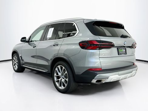 Used 2026 BMW X5 xDrive40i AWD/4WD image 5