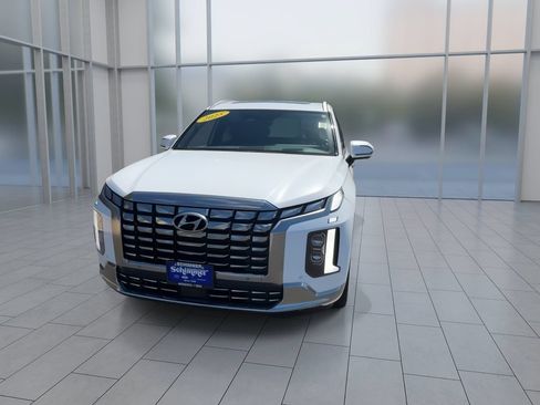 Used 2025 Hyundai Palisade Calligraphy AWD/4WD image 3