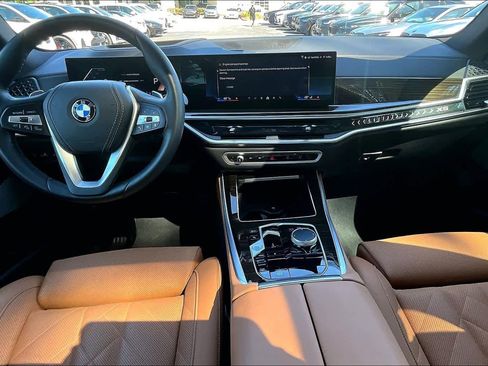 Certified 2024 BMW X5 xDrive40i w/ Premium Package AWD/4WD image 16