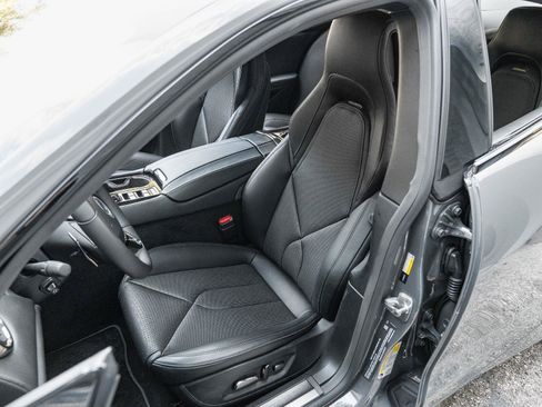 New 2025 Karma Revero Luxury RWD image 5