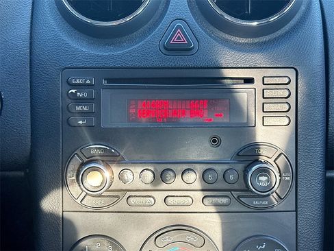 Used 2009 Pontiac G6 Sedan w/ Sport Package 2 image 13