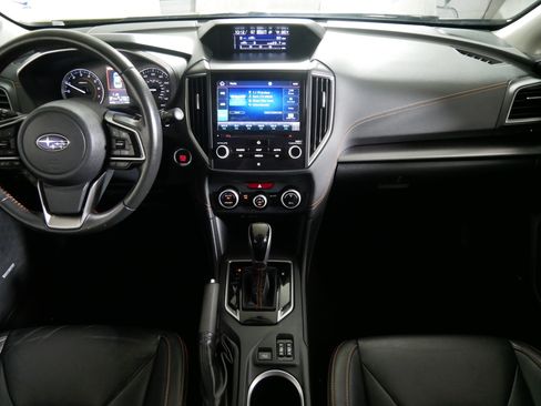 Used 2023 Subaru Crosstrek 2.5i Limited AWD/4WD image 10
