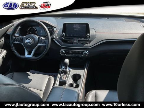 Used 2019 Nissan Altima 2.5 SR w/ SR Premium Package FWD image 16