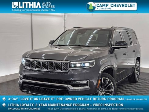 Used 2024 Jeep Grand Wagoneer Series III image 1
