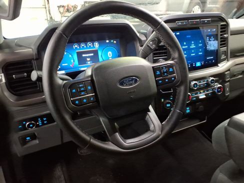 Used 2024 Ford F150 XLT image 5